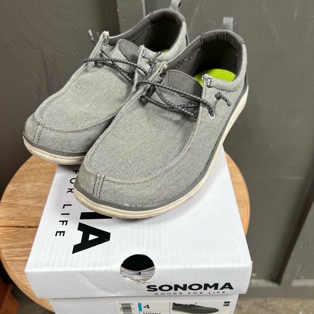 Boys Sonoma memory foam loafers